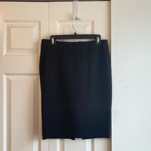 Iltm ( I love Tyler Madison ) all black pencil skirt with szipper on the back.